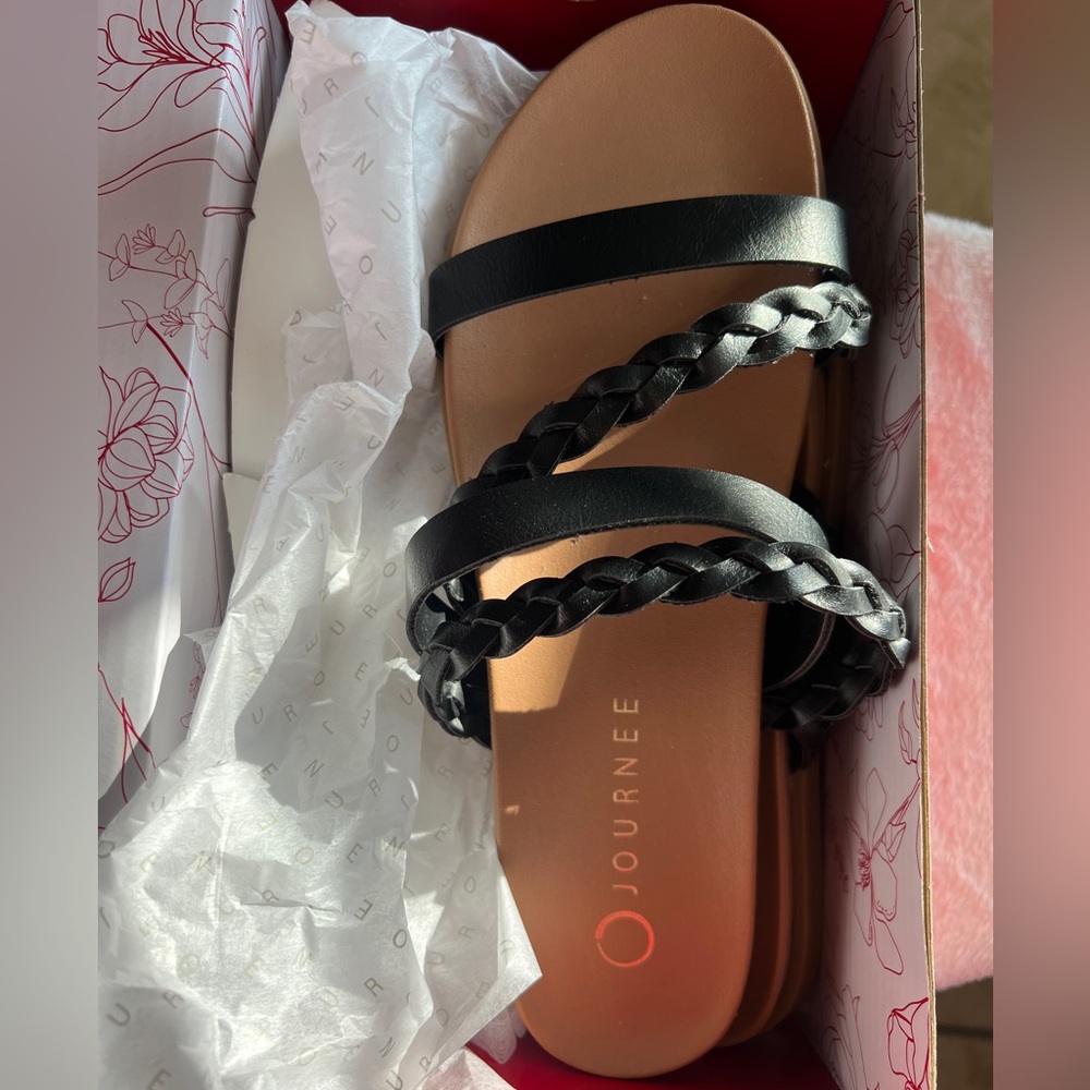 Women's Black Braided Sandals - Picture 2 of 5